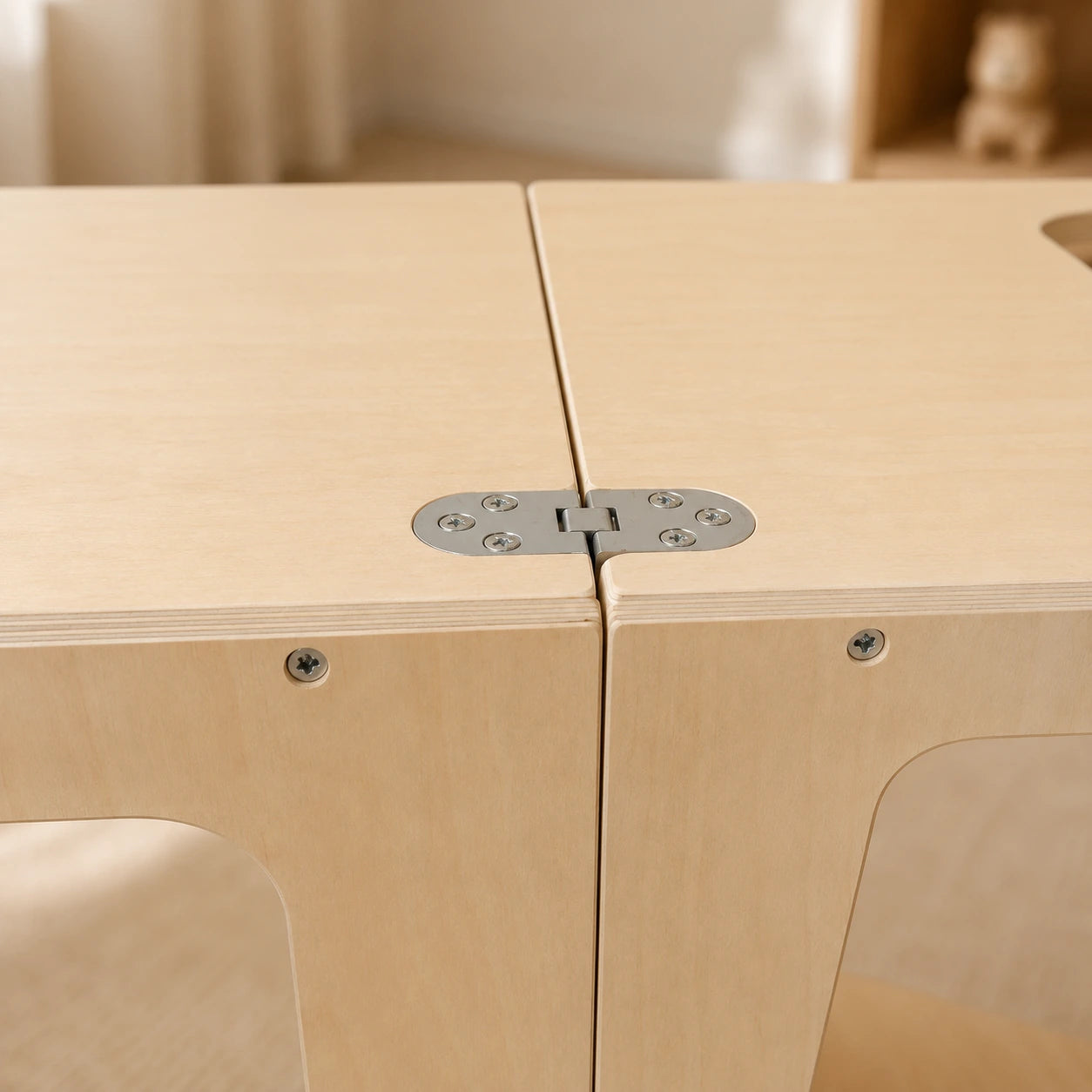 Houten Leertoren 3 in 1 met Krijtbord en Kindertafel vanaf 1 Jaar