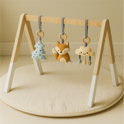 Houten Baby Gym | Stijlvol Kraamcadeau | Inclusief 3 Hangspeeltjes