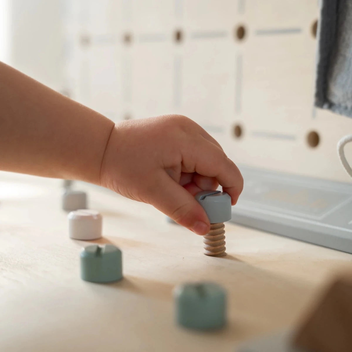 Houten Speelgoed Werkbank XXL met 73 Accessoires | Kinderwerkbank met Speelgoed Gereedschap vanaf 3 Jaar - Baby Doo