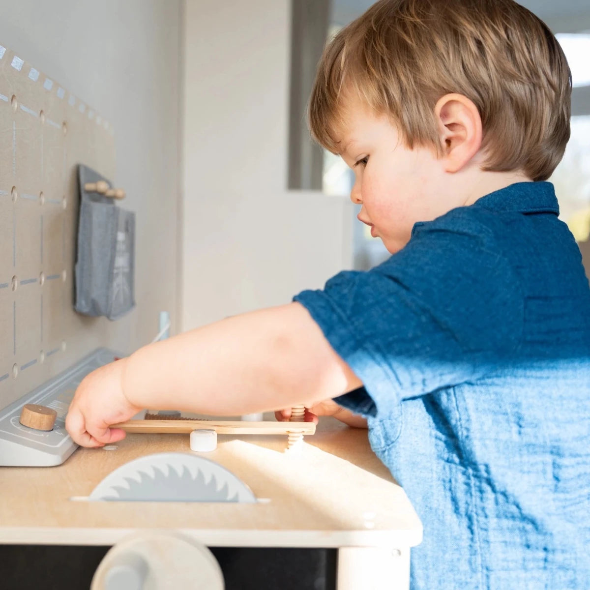 Houten Speelgoed Werkbank XXL met 73 Accessoires | Kinderwerkbank met Speelgoed Gereedschap vanaf 3 Jaar - Baby Doo