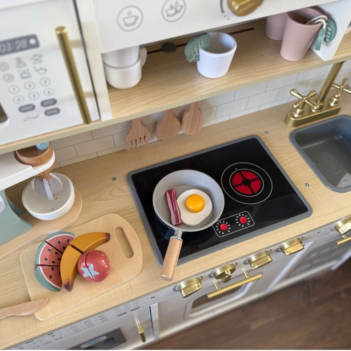 Houten Speelkeuken | Luxe Variant | Inclusief 9 Accessoires - Baby Doo