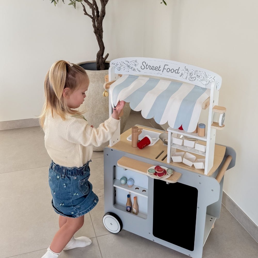 Houten Speelkraampje op Wielen | Speelkeuken & Winkeltje in 1 | Met Accessoires - Baby Doo