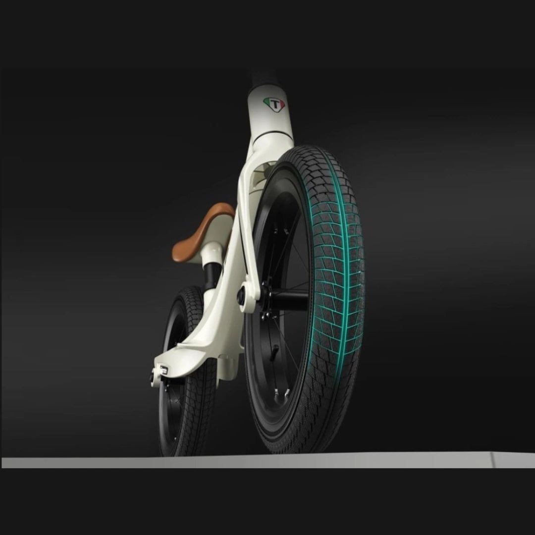 Loopfiets 2 Jaar met Luchtbanden – Lichtgewicht Magnesium Frame - Baby Doo